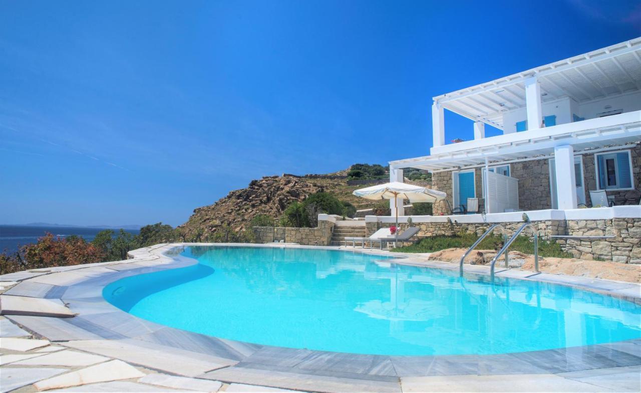 Adikri Villas & Suites Tourlos Extérieur photo