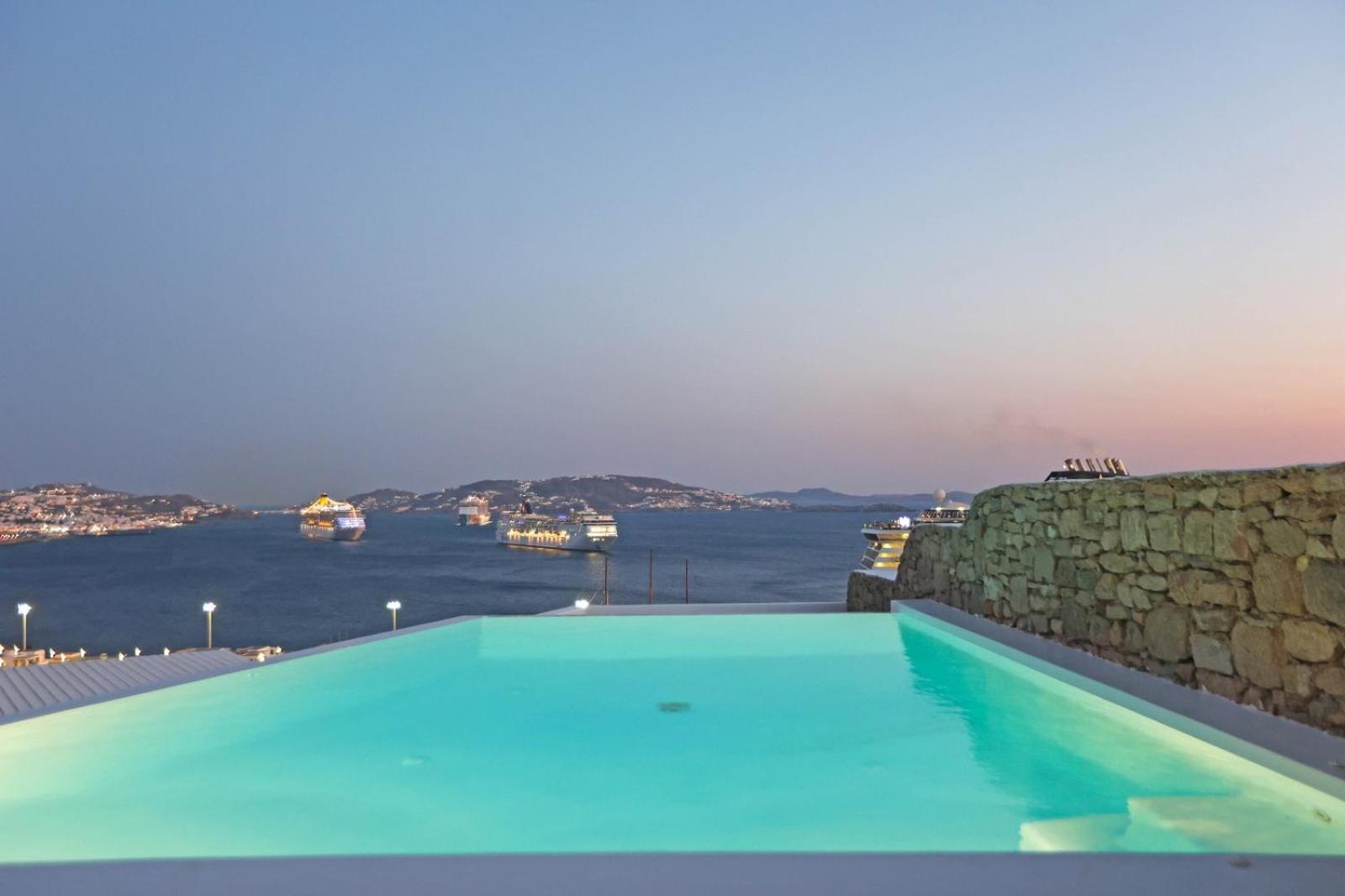 Adikri Villas & Suites Tourlos Extérieur photo