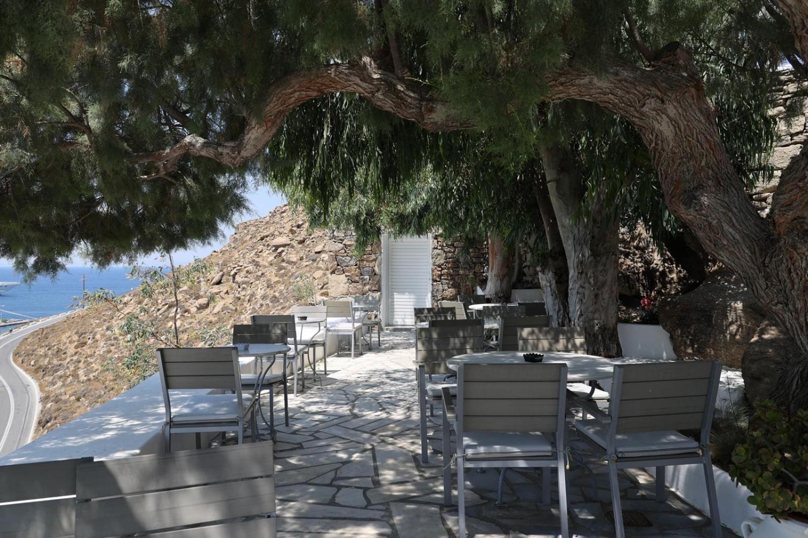 Adikri Villas & Suites Tourlos Extérieur photo