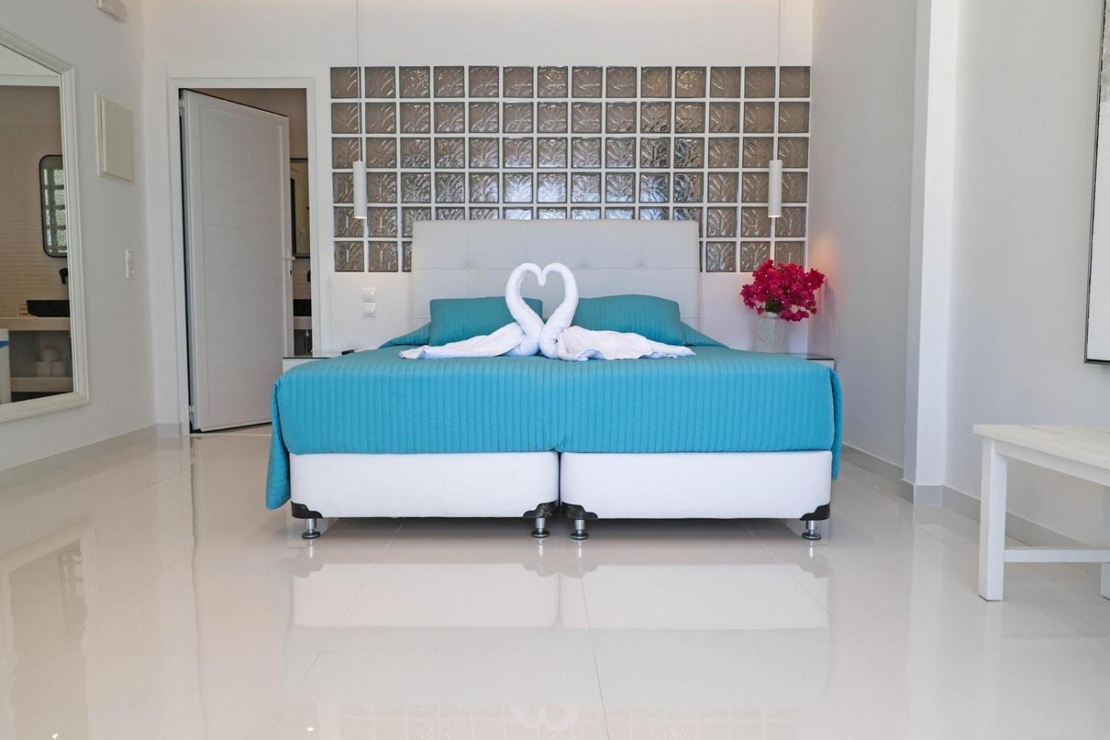 Adikri Villas & Suites Tourlos Extérieur photo